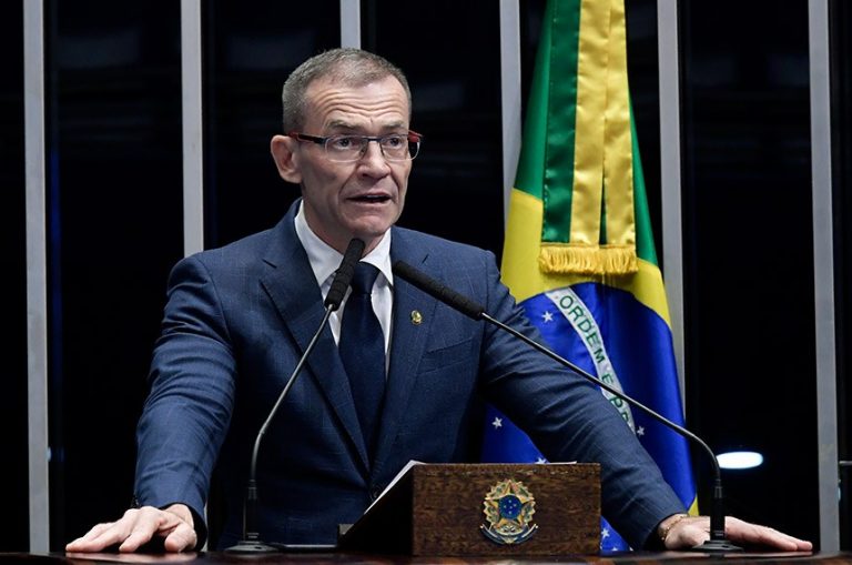 Contarato: ‘Fico triste quando vejo pobre defendendo a reforma da Previdência’