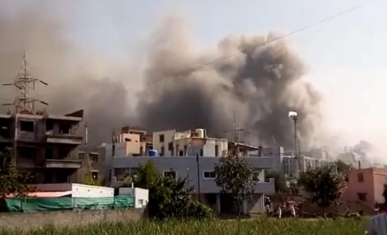 Incêndio atinge instalações do maior fabricante de vacinas do mundo na Índia