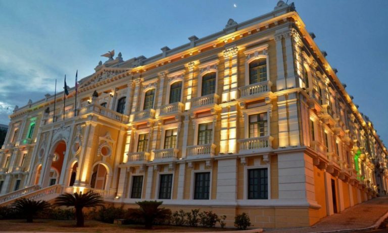 Servidores do ES terão feriadão no próximo final de semana