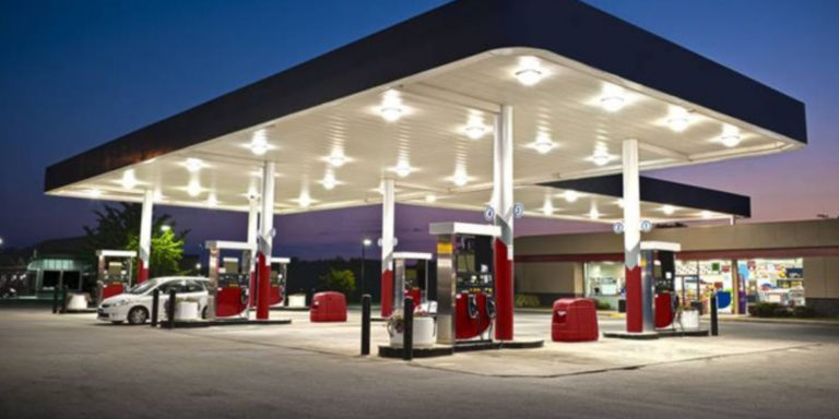 Procon de Marataízes realiza vistoria  e constata redução no preço da gasolina