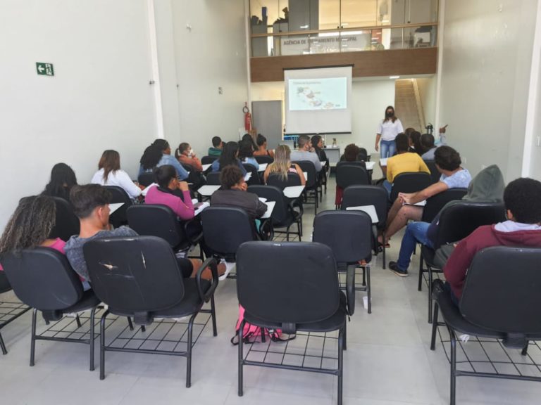Prefeitura de Presidente Kennedy realiza cursos presenciais do Programa Qualificar ES