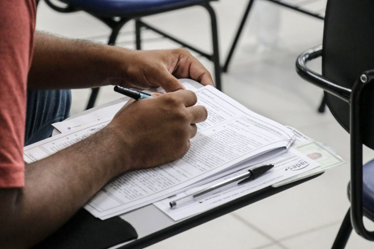 Se liga nas 7 dicas valiosas pra passar no Enem