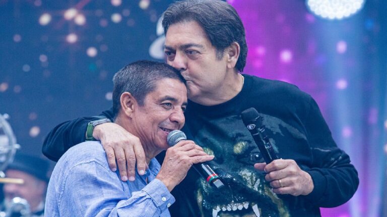 Faustão recebe orações e homenagens de artistas