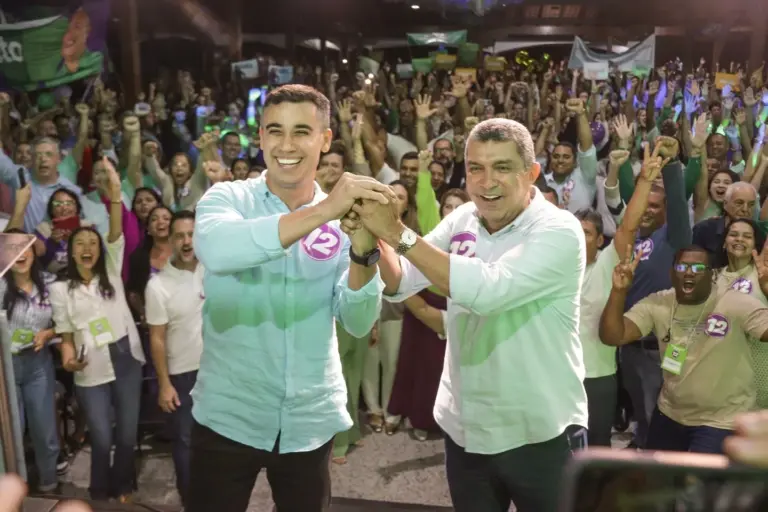 Primeira pesquisa no segundo turno dá vantagem a Weverson na Serra
