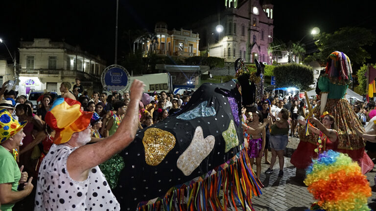 Carnaval Folclórico dos Bois Pintadinhos de Muqui promete agitar a cidade de 28 de fevereiro a 4 de março