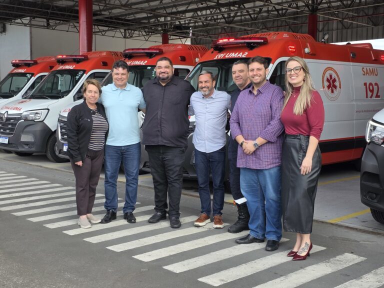 Tyago Hoffmann entrega novas ambulâncias: Veículos contemplam o SAMU 192 e Hemoes