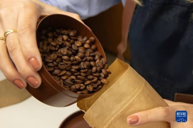 China habilita 183 exportadores de café do Brasil em resposta a tarifa dos EUA