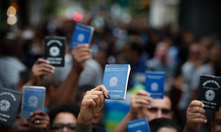 Feira de Carreiras da UVV reúne empresas e oferece 2 mil vagas de emprego e estágio